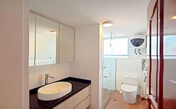 Grove Drive (D10), Semi-Detached #594495301